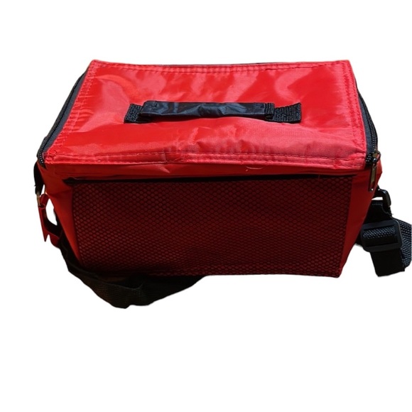 Budweiser Soft Cooler with Bottle Opener - Picture 4 of 5